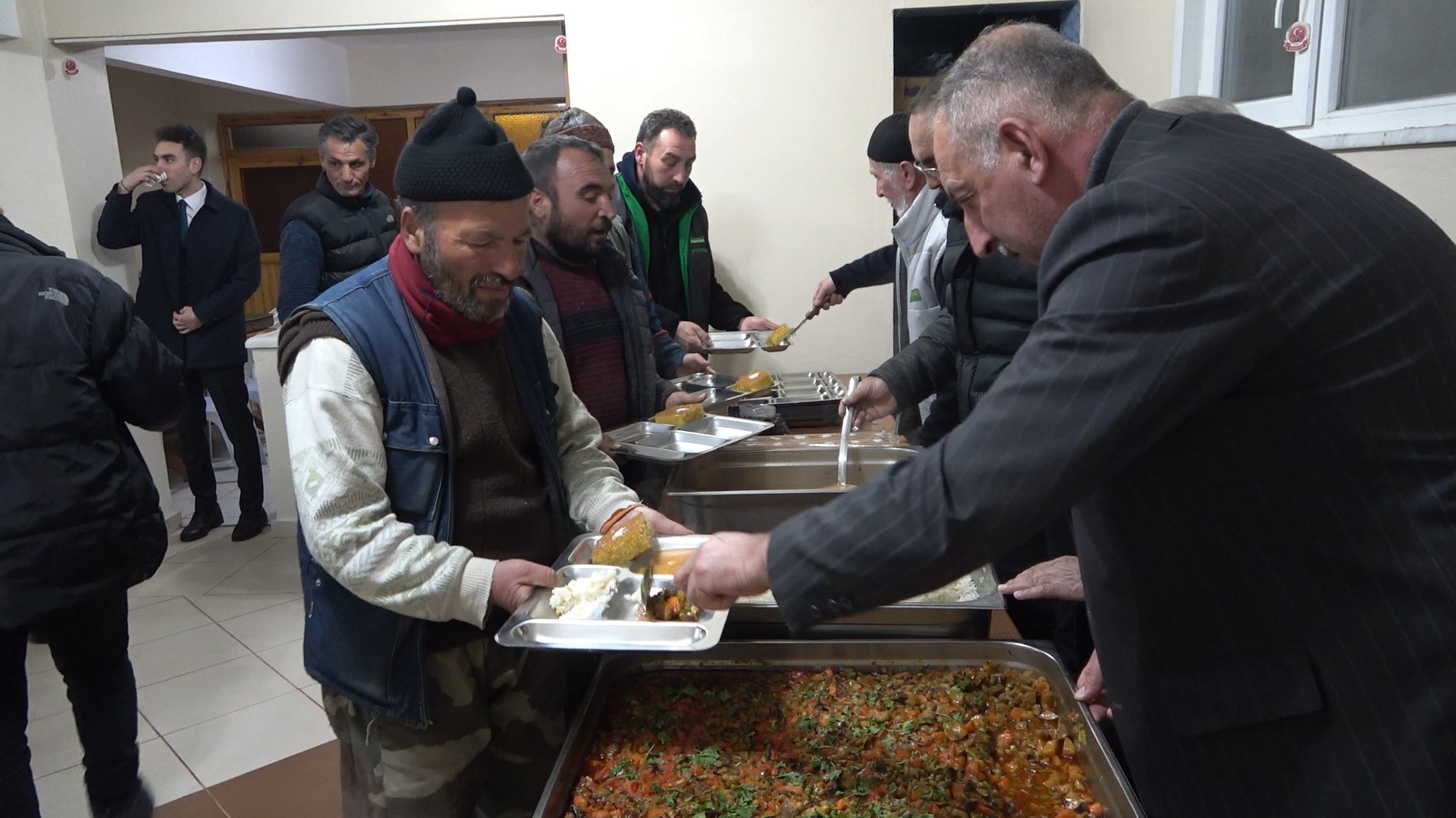 Gümüşhane’nin Geçit köyünde iftar geleneği 15 yıldır sürüyor