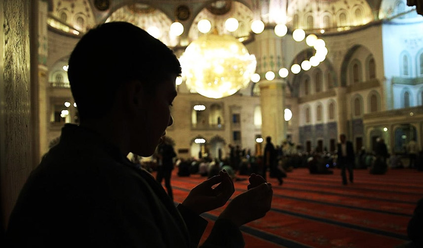 Bu gece Berat Kandili – Berat Kandilinin önemi ve nasıl ibadet edilir? Kandil mesajları ve duaları 2023