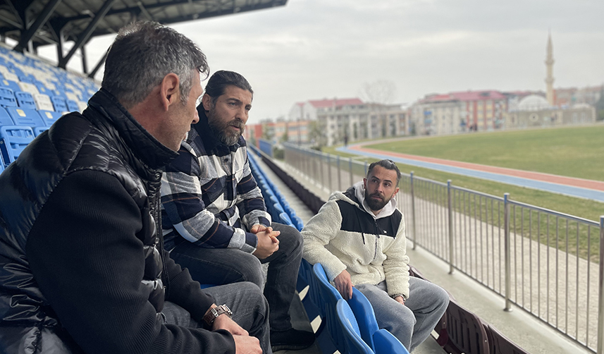 Depremde 5 futbolcusunu kaybeden teknik ekip Trabzon'da yaraları sarmaya çalışıyor