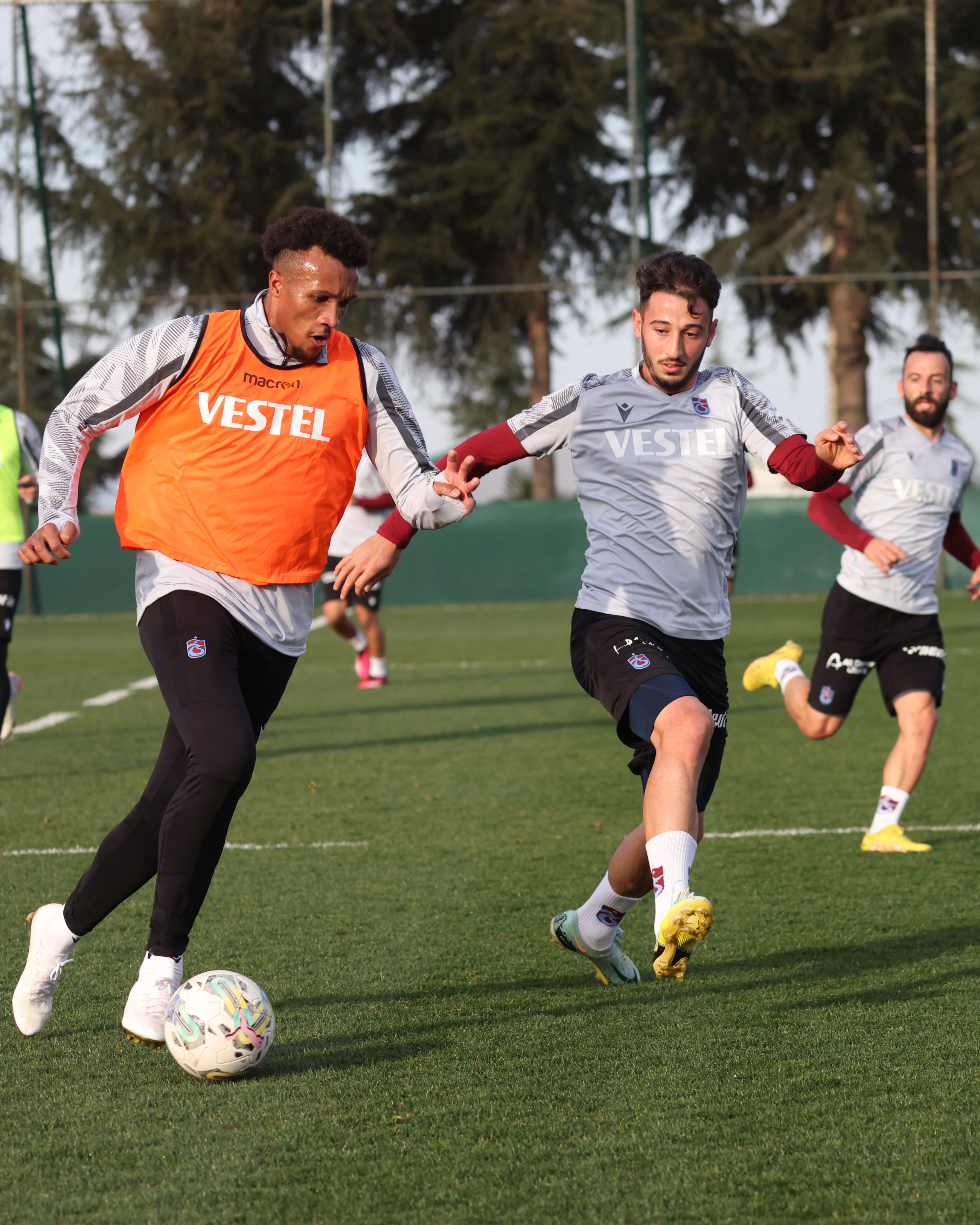 Trabzonspor’da Abdullah Avcı'sız ilk antrenman!