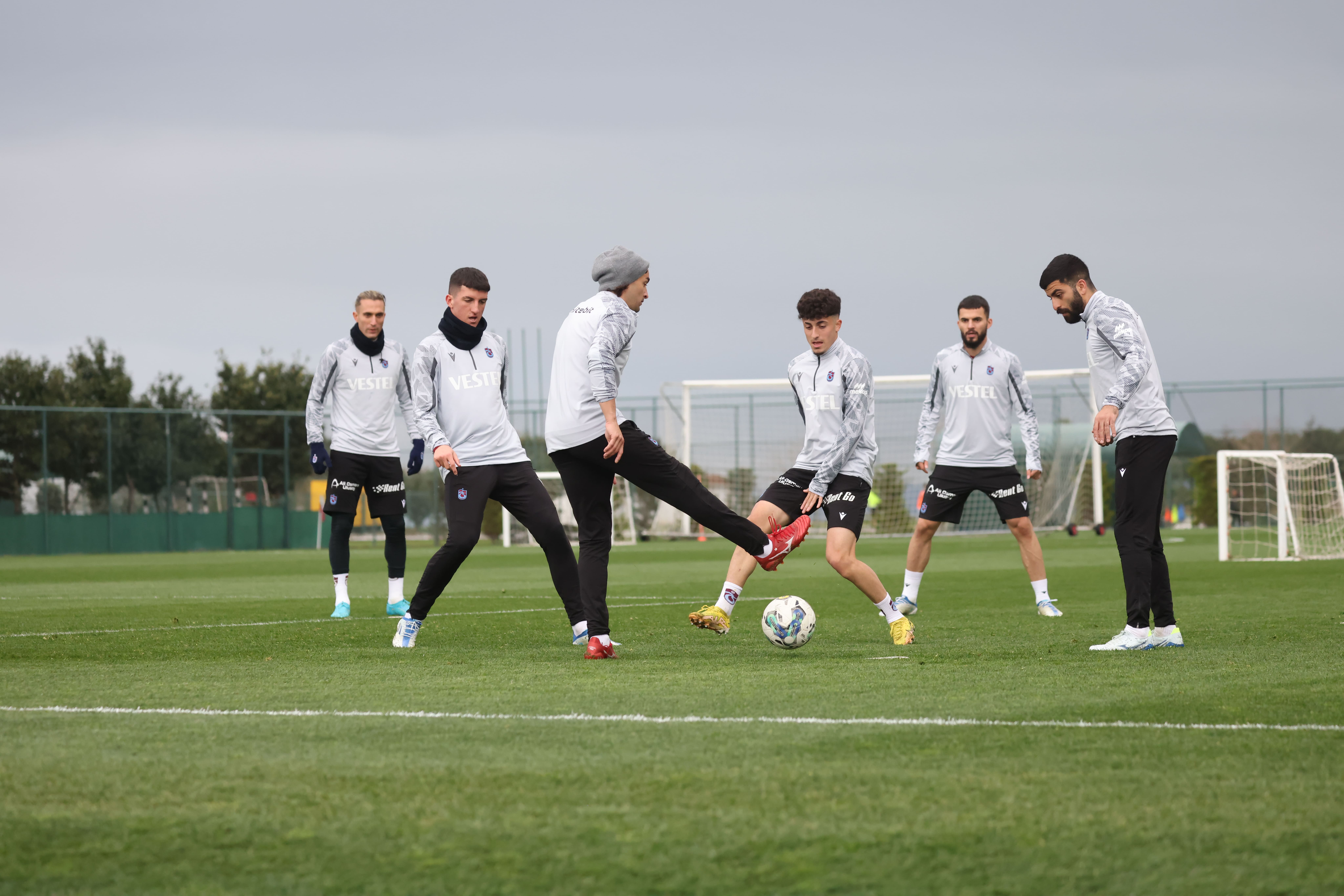 Trabzonspor'da Kayserispor maçının hazırlıkları devam ediyor