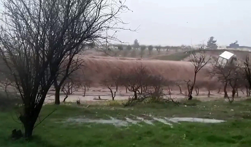 Önce deprem sonra sel! Şanlıurfa sular altında kaldı