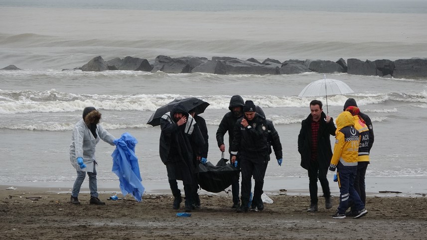 Ordu'da deniz de erkek cesedi bulundu