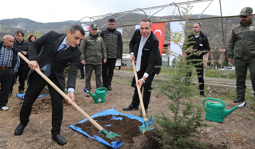 Artvin'de "6 Şubat Deprem Şehitleri Hatıra Ormanı" oluşturuldu