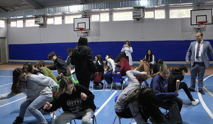 Rize'de yabancı öğrenciler Türk kültürünü öğrendi