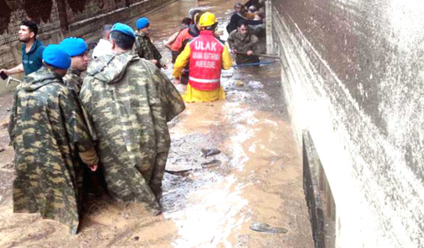 Şanlıurfa ve Adıyaman'da etkili olan sel felaketinde son durum!
