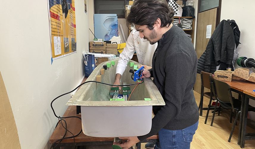 KTÜ'nün su üstü insansız deniz aracı mavi sularla buluşmaya hazırlanıyor