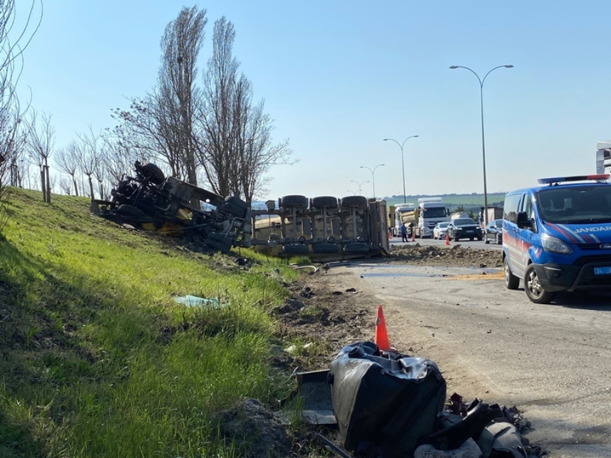 İstanbul'da katliam gibi kaza! Ölü ve yaralılar var
