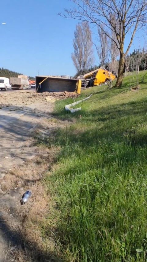 İstanbul'da katliam gibi kaza! Ölü ve yaralılar var