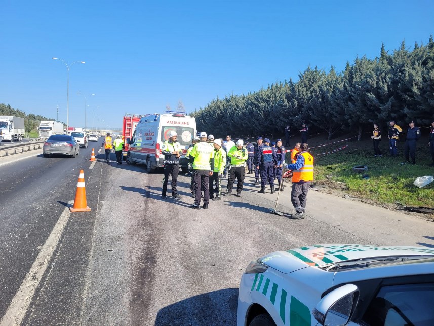 İstanbul'da katliam gibi kaza! Ölü ve yaralılar var