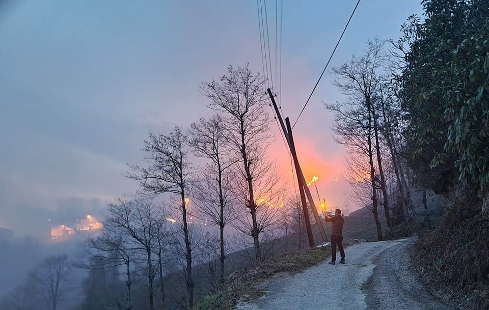 Trabzon örtü yangını (1)