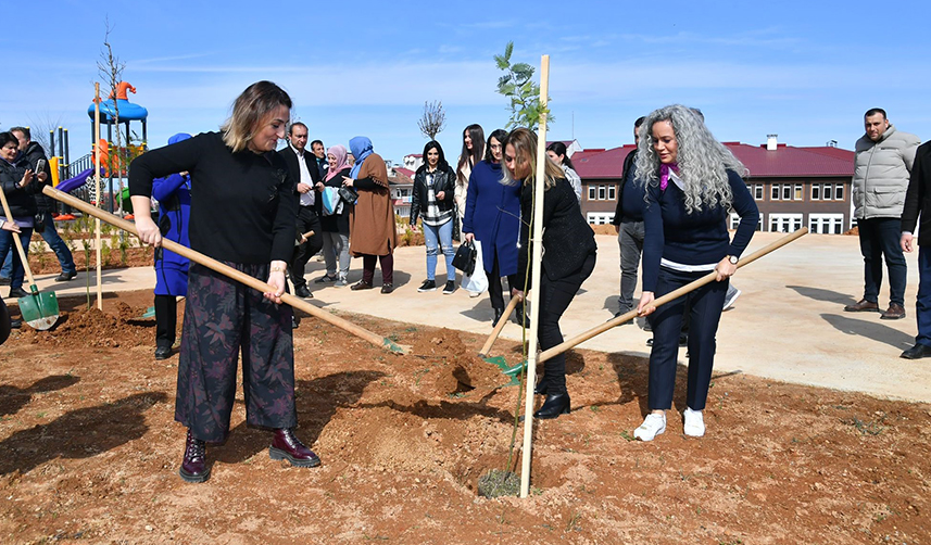 Trabzon'da cinayete uğrayan kadınlar için hatıra ormanı