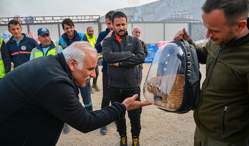 Trabzon'dan depremin merkez üssüne konteyner kent