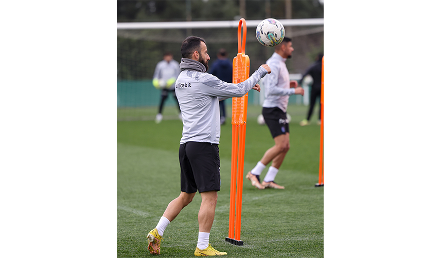 Trabzonspor-Adana-Demirspor-maçı-hazırlıklarını-tamamladı