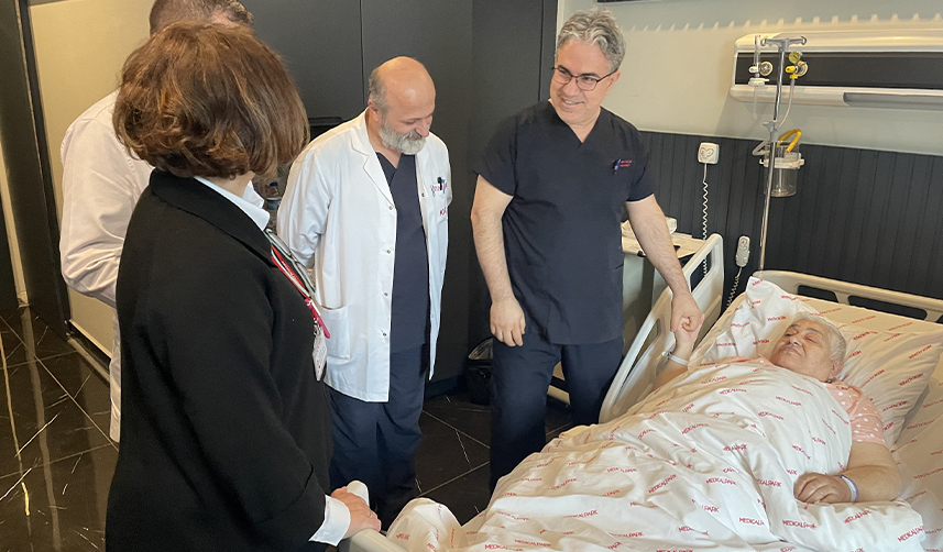 Ukrayna'dan-geldi!-Trabzon'da-şifa-buldu