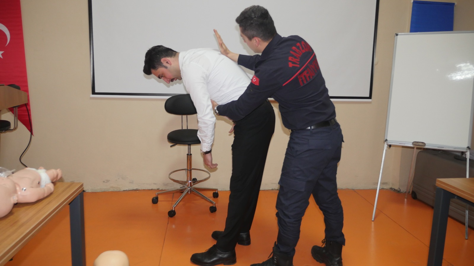 Büyükşehir'in ilk yardım eğitimleri ilgi görüyor