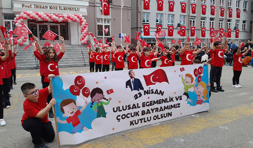Trabzon'da 23 Nisan coşkuyla kutlandı