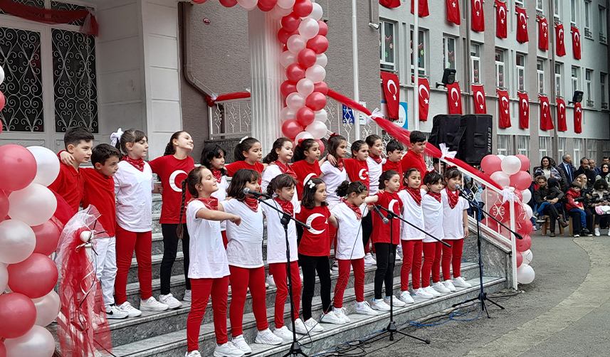 Trabzon'da 23 Nisan coşkuyla kutlandı