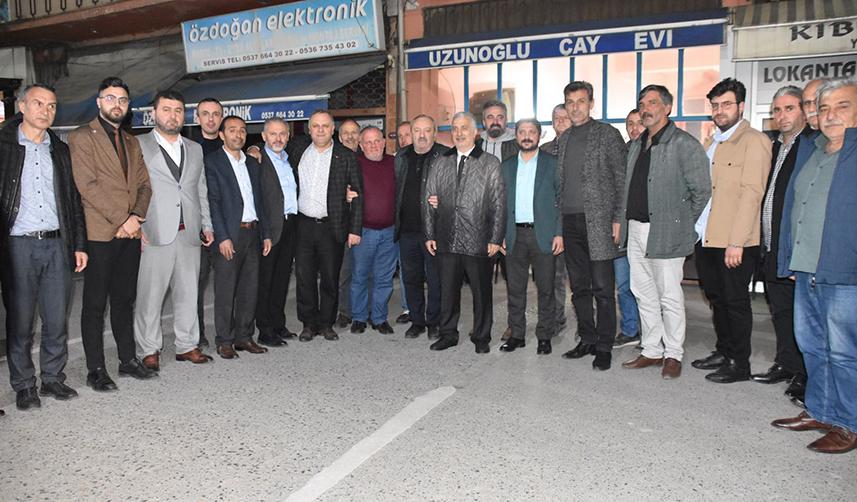 AK Parti Milletvekili adayından esnafa önemli not Seçimden sonra tekrar geleceğim...