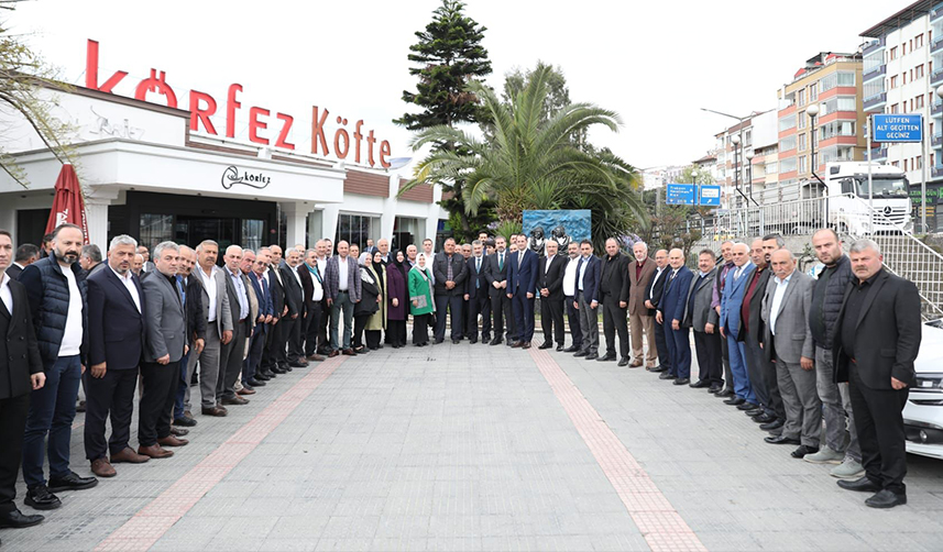 AK Parti Trabzon Milletvekili adayı Mustafa Şen: "Biz hür ve refah bir Türkiye Yüzyılı istiyoruz"