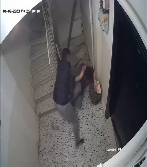 İstanbul'da ev sahibinden kiracıya"evden çık" dayağı! 