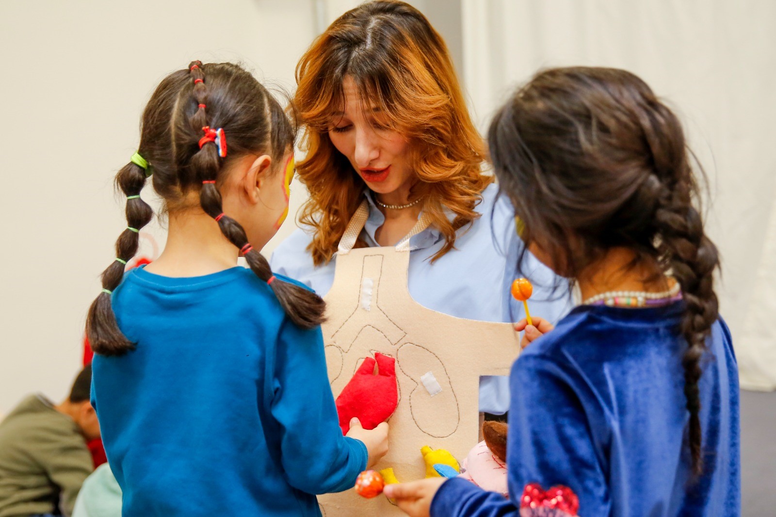 Bayburt'ta depremzedelere yönelik seminer ve çocuk etkinlikleri düzenledi