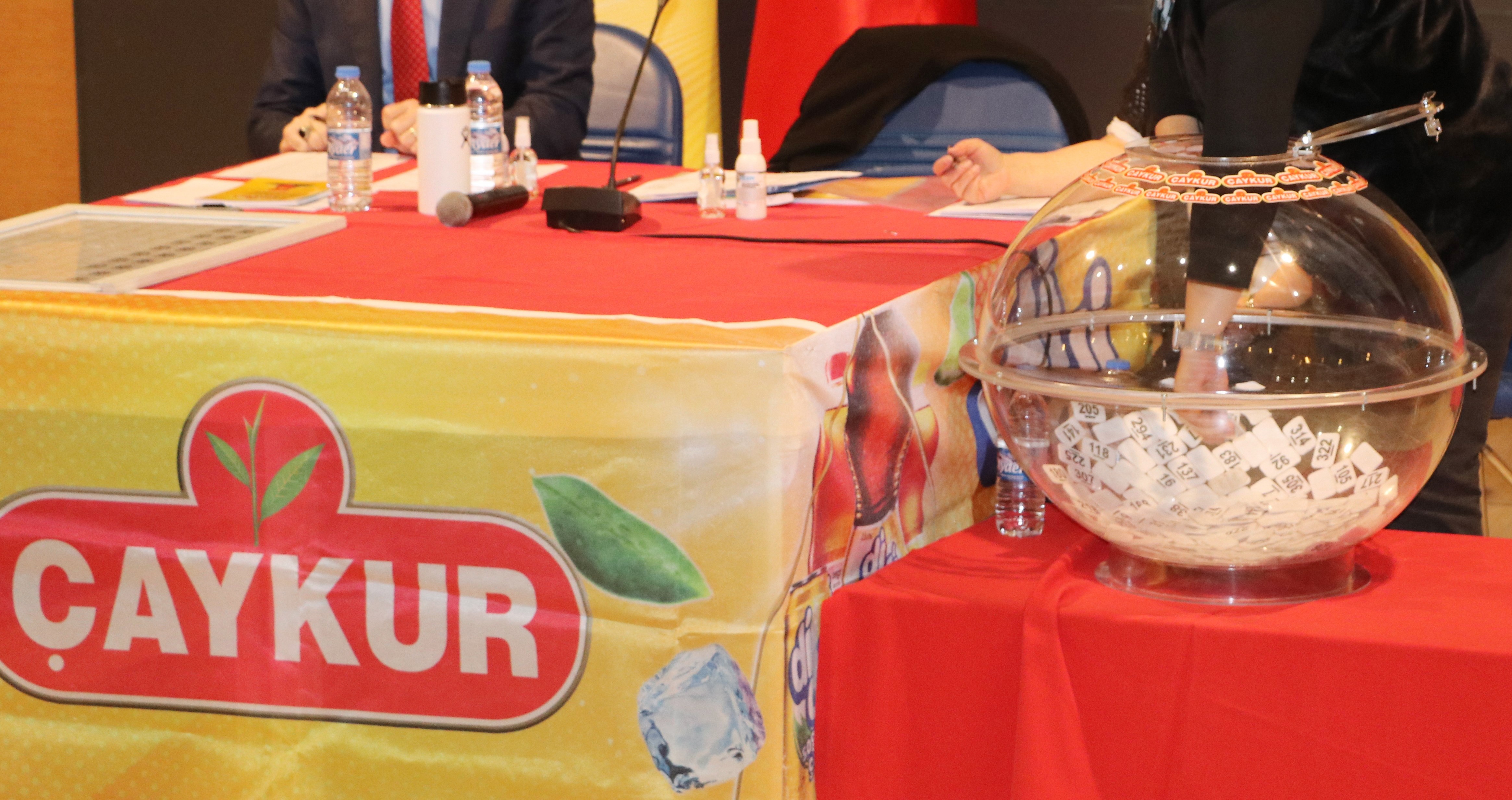 ÇAYKUR mevsimlik işçi alacağını duyurdu! 