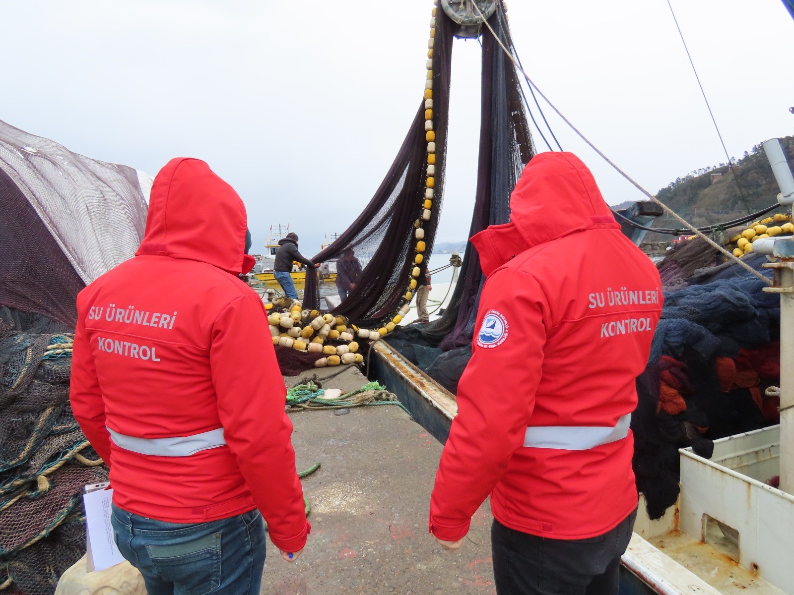 Trabzon'da balık avı sezonu boyunca el konulan hamsi miktarı belli oldu