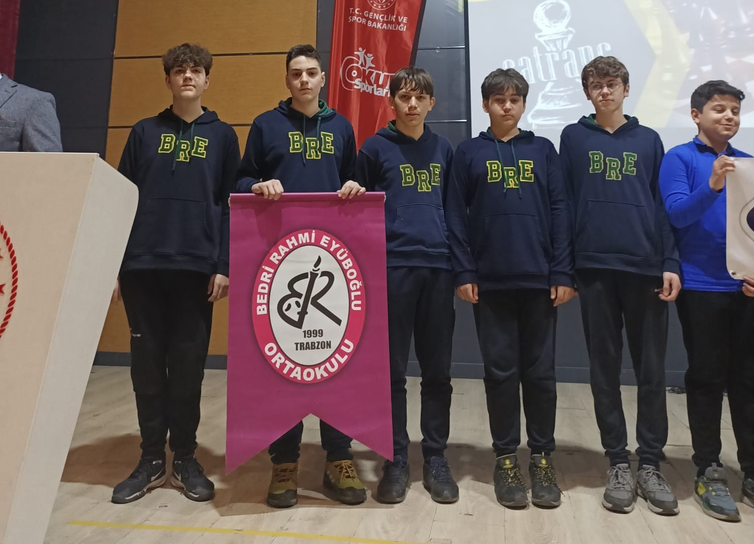 Trabzon’da Bedri Rahmi Eyüboğlu Ortaokulu’ndan önemli başarı