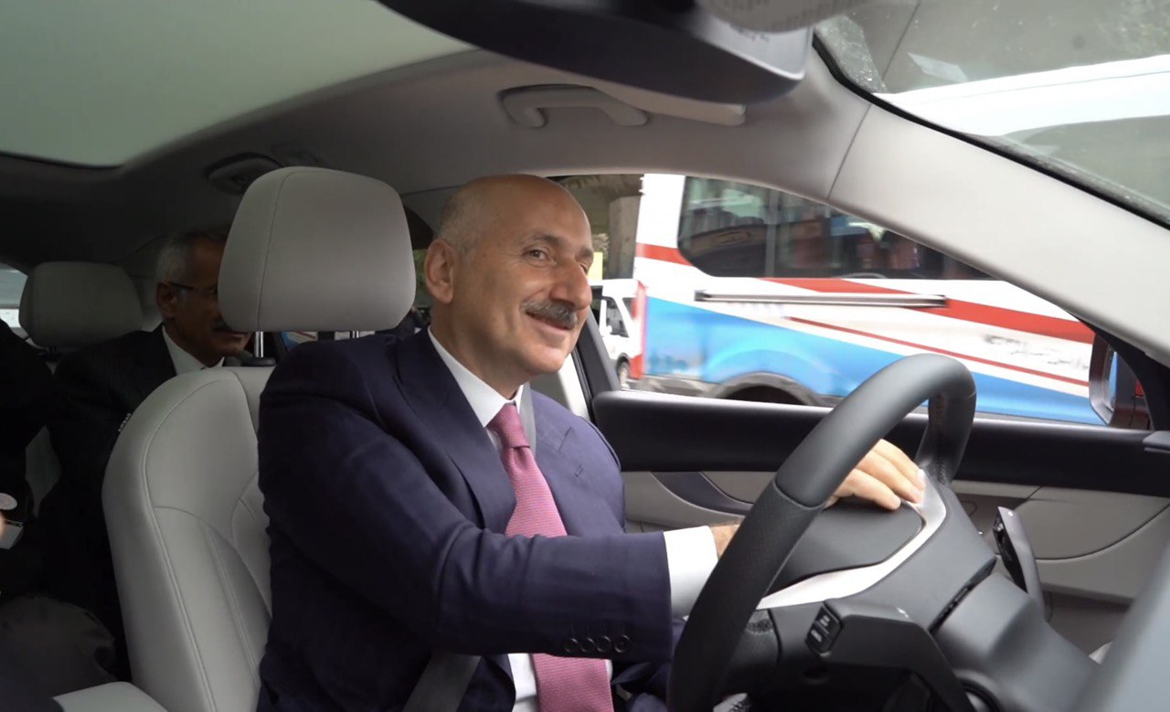 Yerli ve Milli TOGG ilk kez Trabzon sokaklarında! 