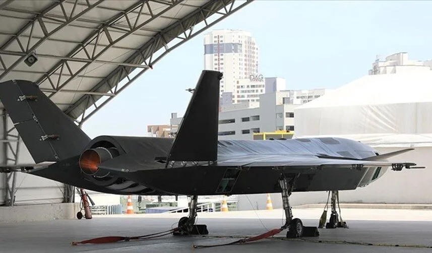  Kızılelma için kritik gelişme! Selçuk Bayraktar paylaştı