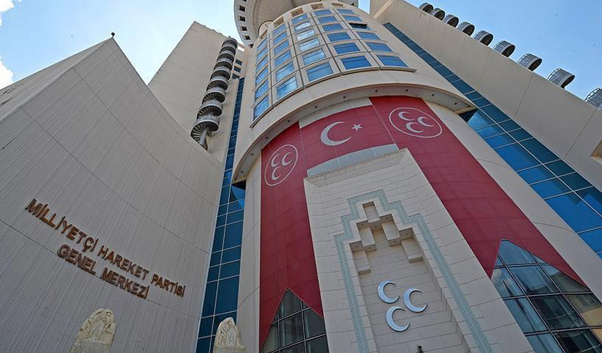 MHP vekil adayı listesini YSK'ya sundu!