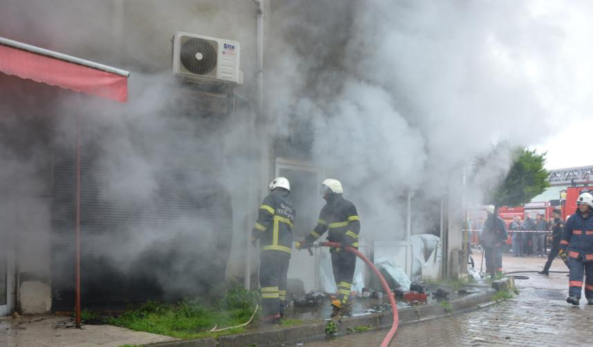 ordu dükkan yandı2