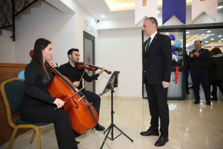 Trabzon Yomra'da kitap günleri başladı