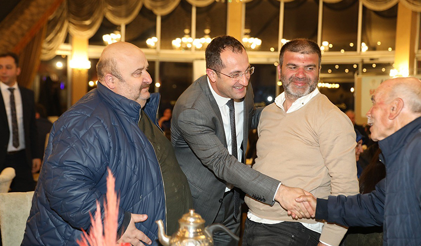 Trabzon'da Başkan Ekim, şehit aileleri ile oruç açtı