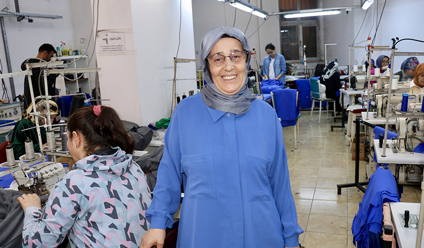 Trabzon'da KOSGEB desteği ile tekstil sektörüne adım attı! 17 kişiyi istihdam ediyor