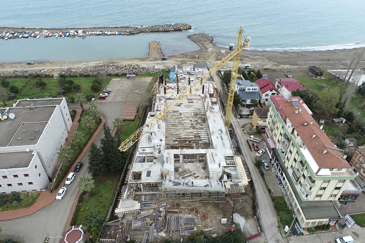 Akçaabat’ı geleceğe taşıyacak projeler hayat buluyor