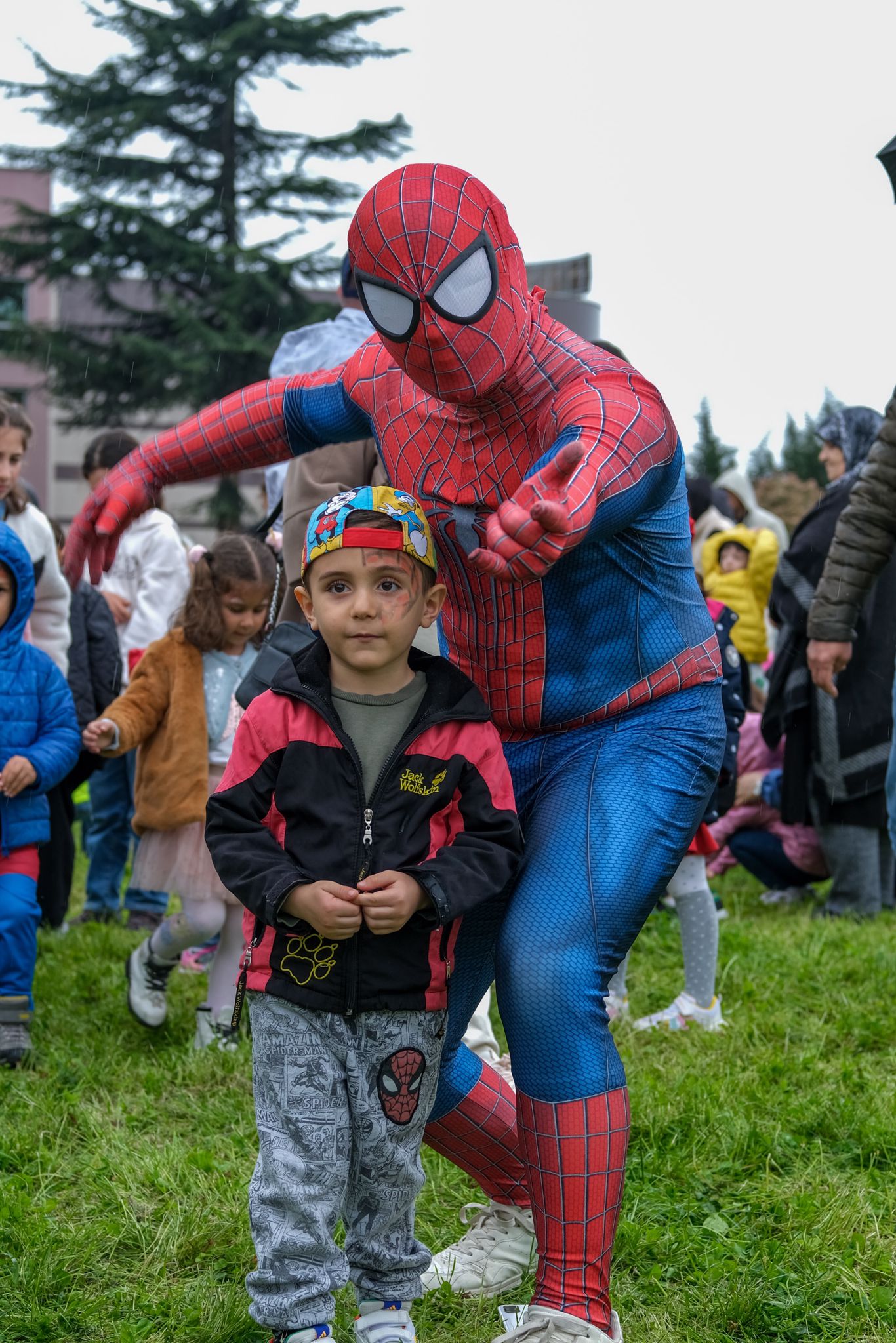Trabzon'da KTÜ çocuklarla şenlendi!