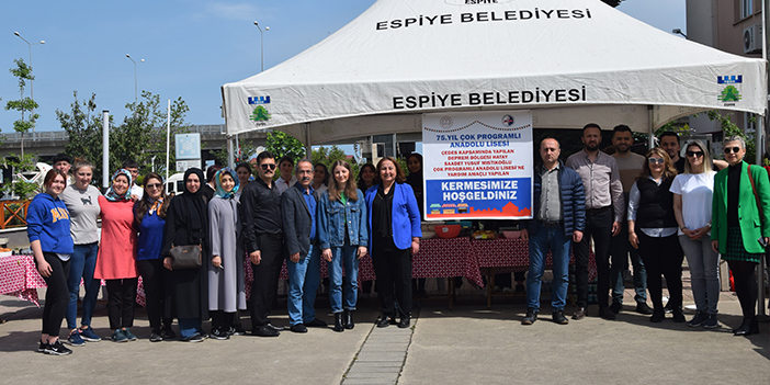 Giresun'da Hatay'daki kardeş okul için kermes programı düzenlendi