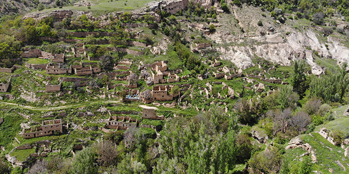 Gümüşhane'de taş evler turizme kazandırılmayı bekliyor