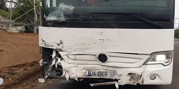 Ordu'da otobüs ile araç birbirine girdi! 1 yaralı