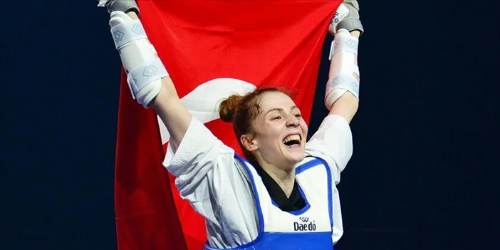 Milli sporcu Dünya Şampiyonu oldu! 