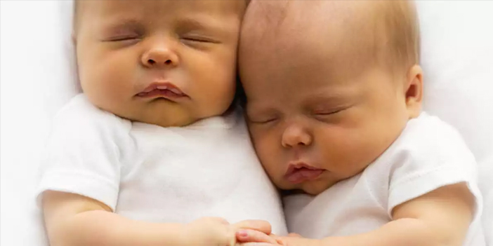 ruyada-ikiz-bebek-gormek-ne-anlama-gelir.jpg