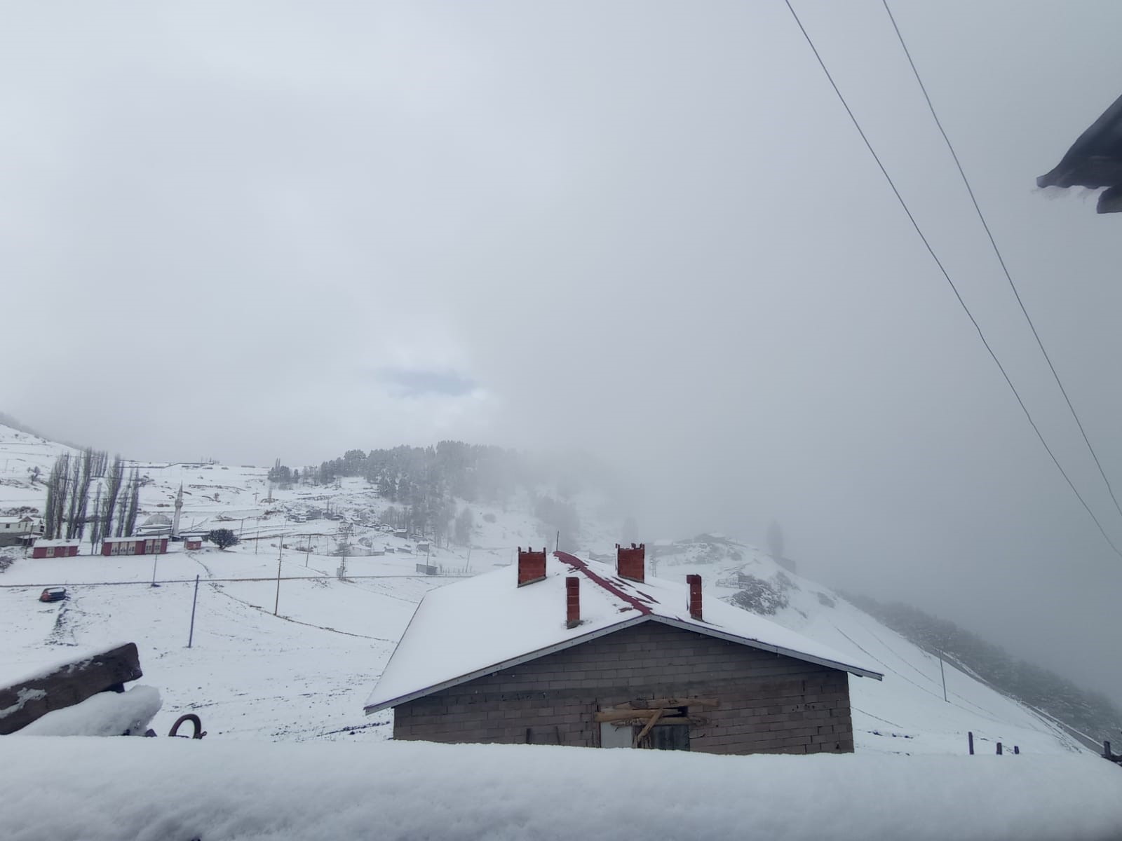 Artvin’in yüksek kesimlerine Mayıs ayında kar sürprizi