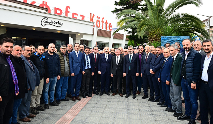 Bakan Adil Karaismailoğlu: "Cumhurbaşkanımızın karşısında birleştiler"