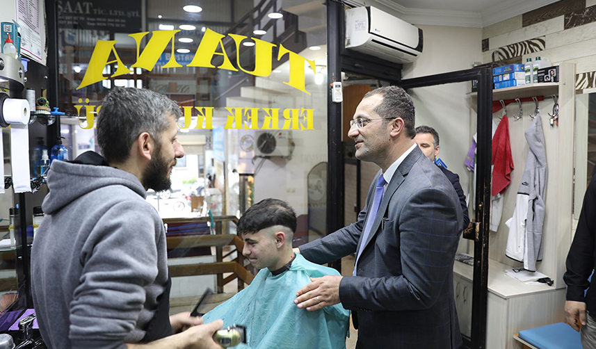 Başkan Ekim Akçaabat'ta vatandaşlarla bir araya geldi