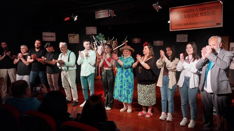 Beğenilen oyun ‘Dilek Ağacı’ Rize’de sahnelenecek