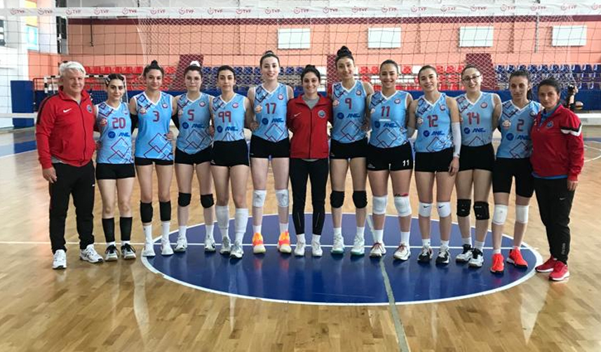 bordo mavinin genç sultanları türkiye finalinde 1