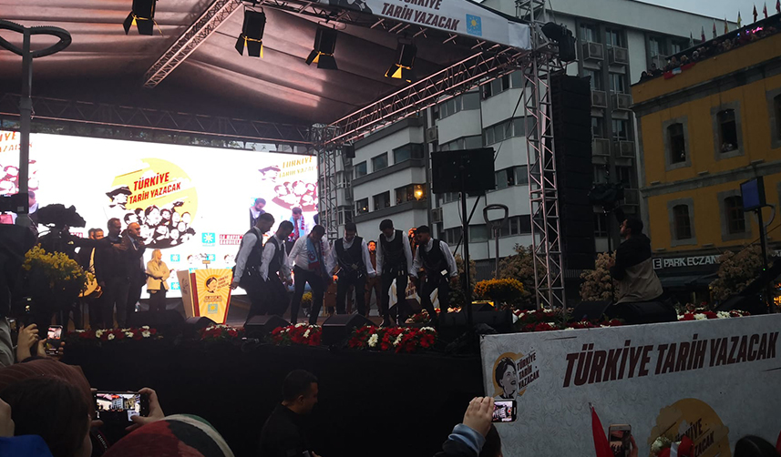 İYİ Parti lideri Akşener ile Ekrem İmamoğlu ve Mansur Yavaş Trabzon'da (CANLI YAYIN)