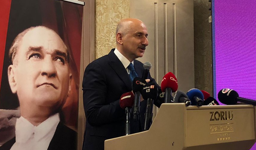 karaismailoğlu basın karşısında1